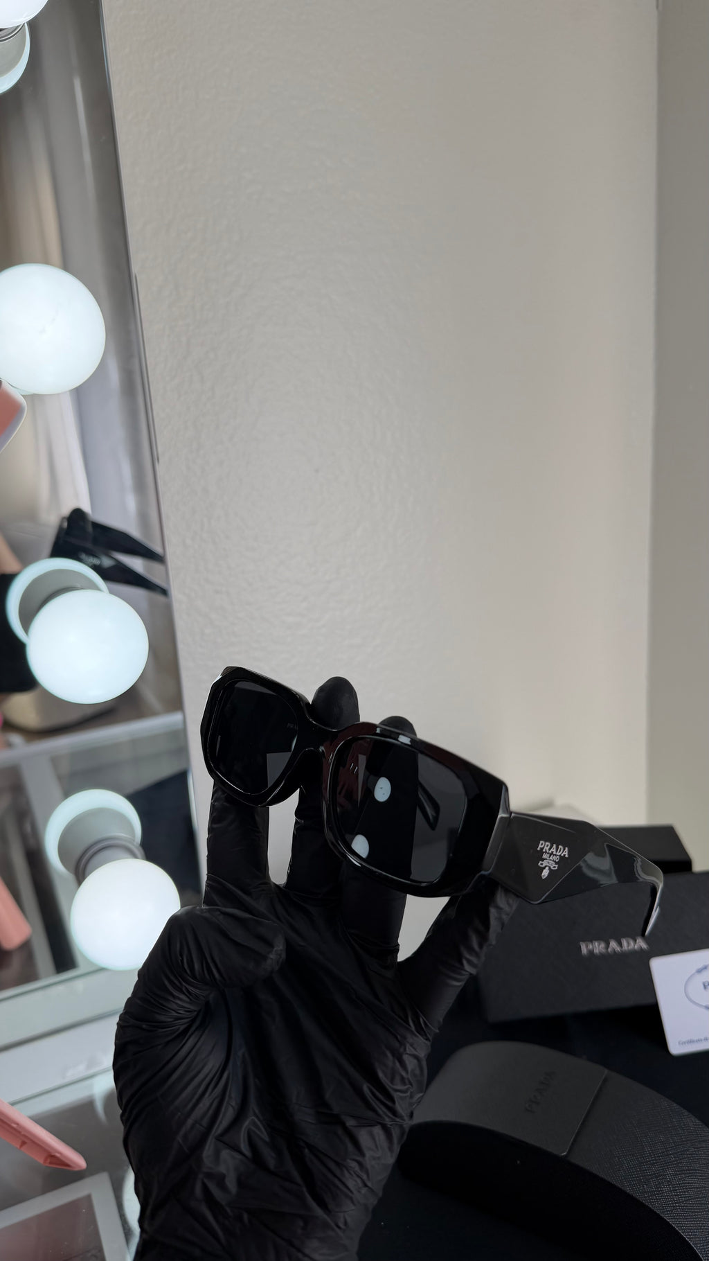 Pradaa sunnies
